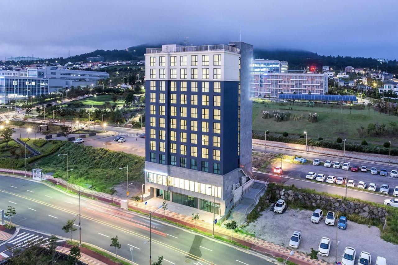 Jeju Pureun Hotel Seogwipo Exterior photo