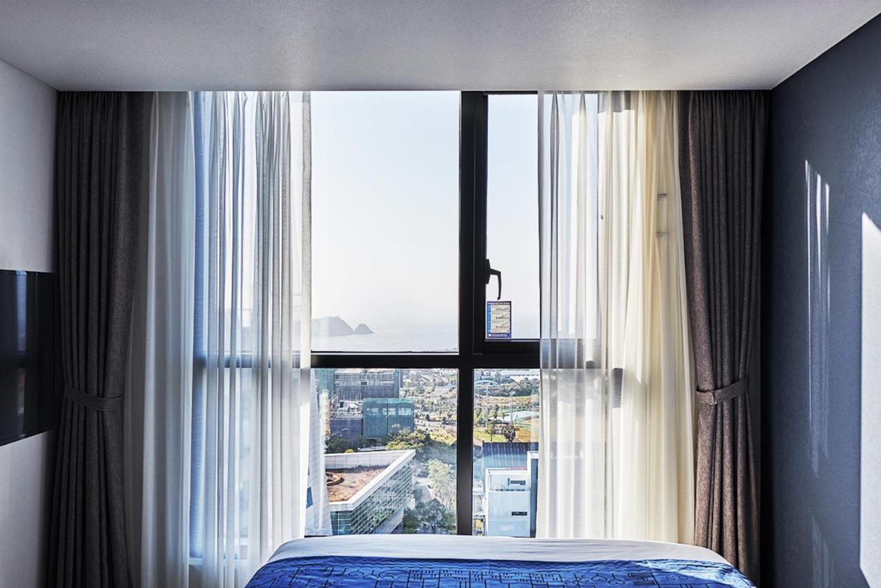 Jeju Pureun Hotel Seogwipo Exterior photo